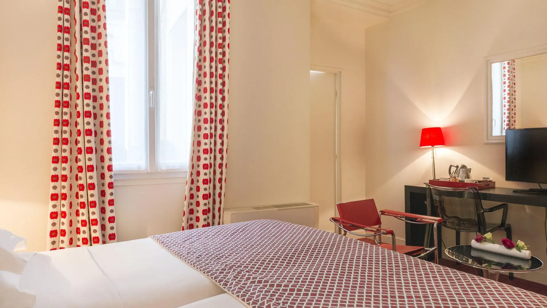 Maison Orphee Paris Hotel