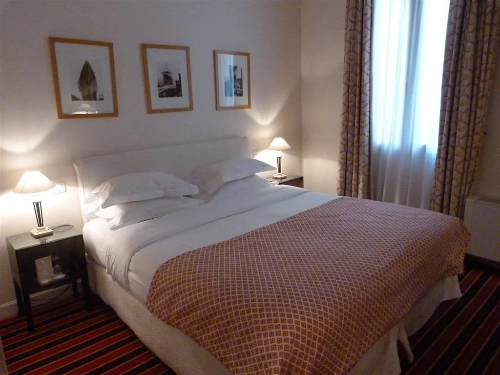 Maison Orphee Paris Otel